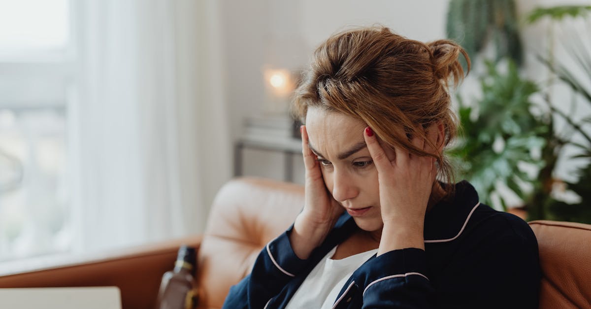 discover effective strategies to alleviate tension headaches. learn about the causes, symptoms, and treatments to help you manage this common condition and regain your comfort.
